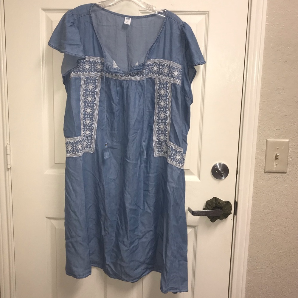 Women’s dress